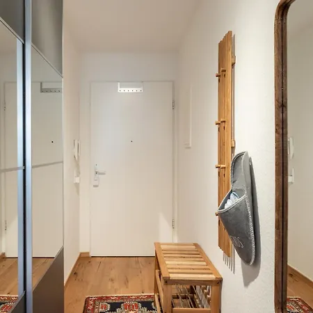 3 Old Building - 4 People *